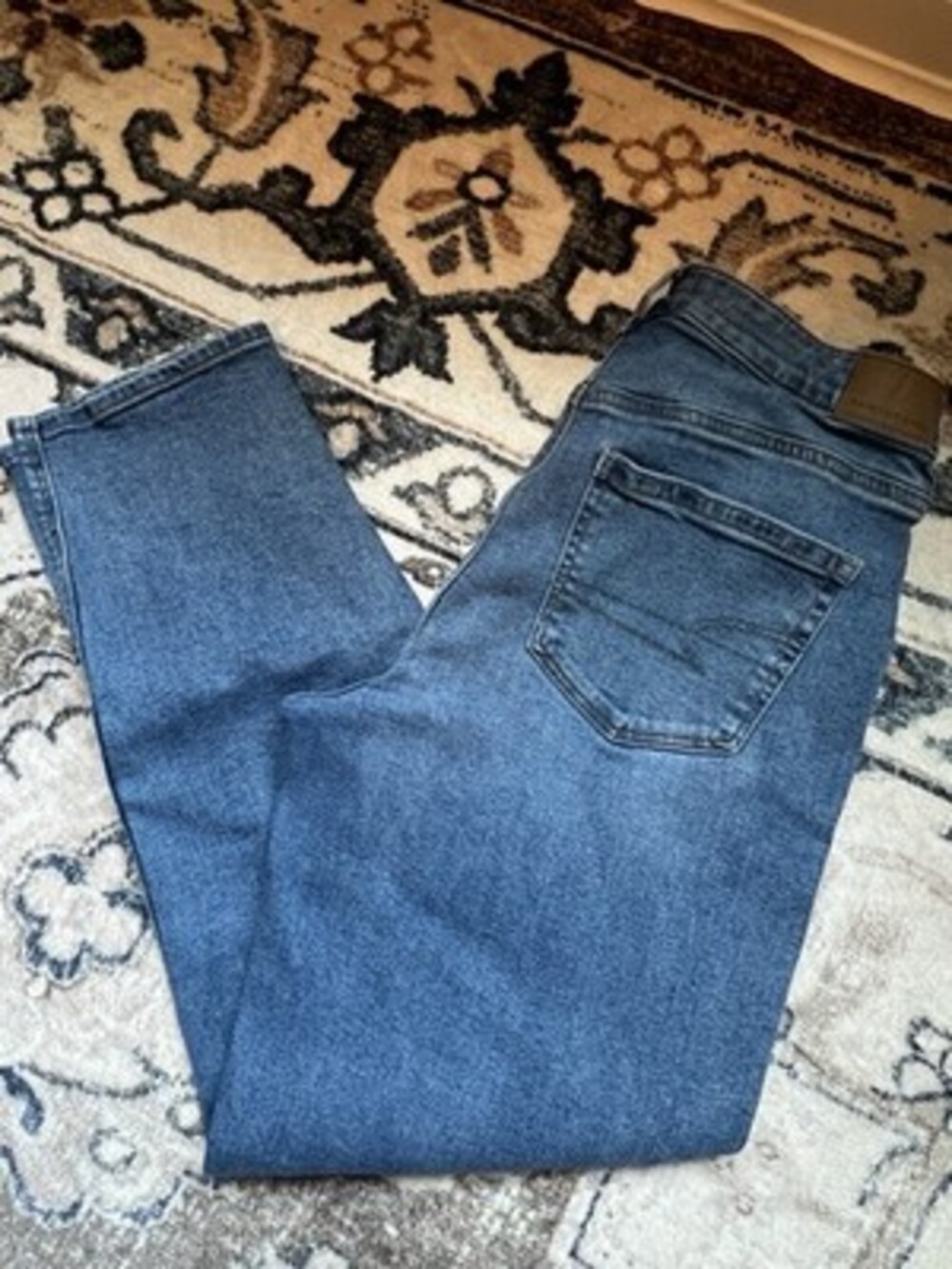 American Eagle Outfitters Women’s Mom Jeans Blue Denim Stretch Sz 6 Regular